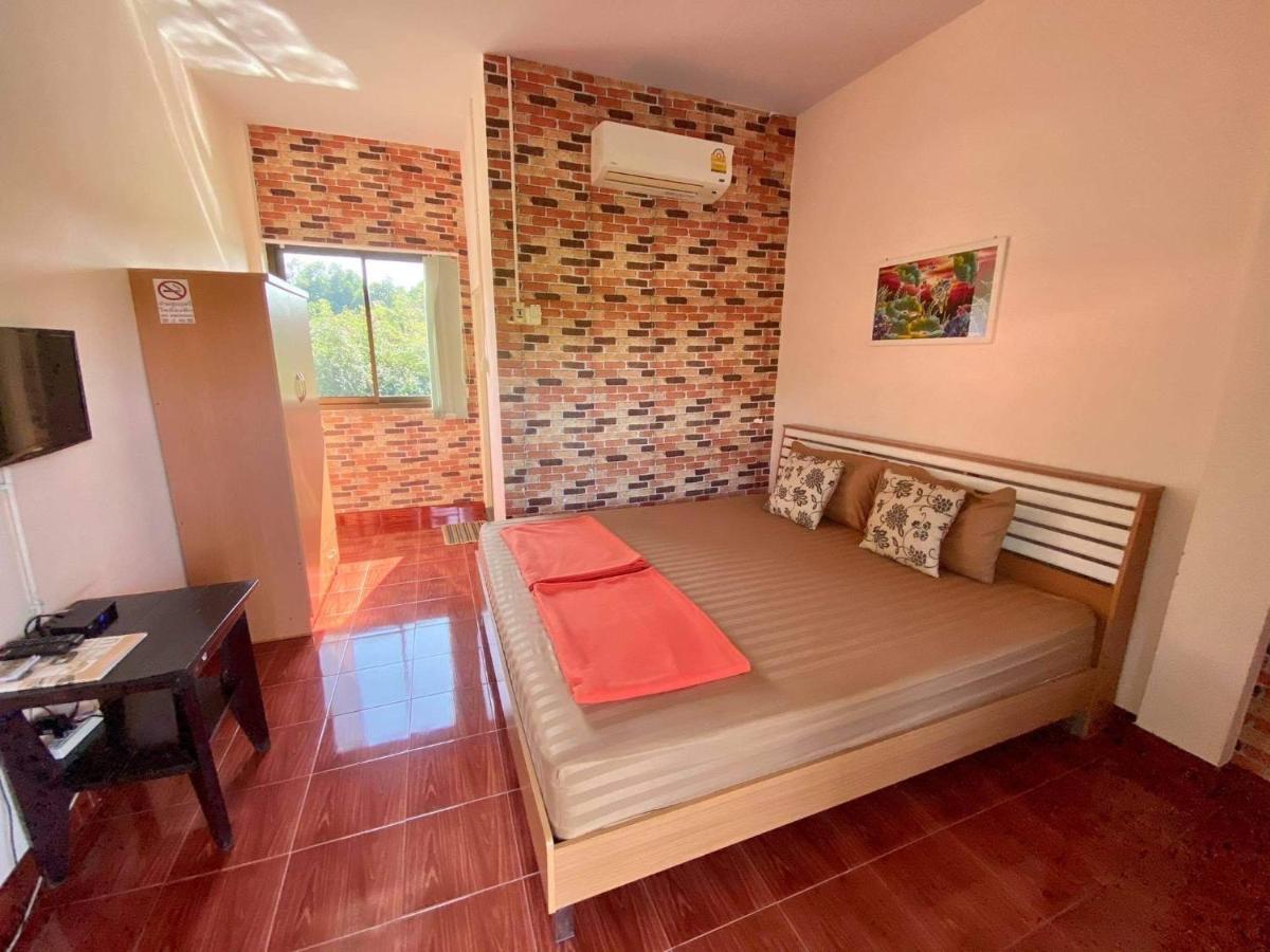 Apartamento Saeng Tai Amphawa Samut Songkhram Exterior foto