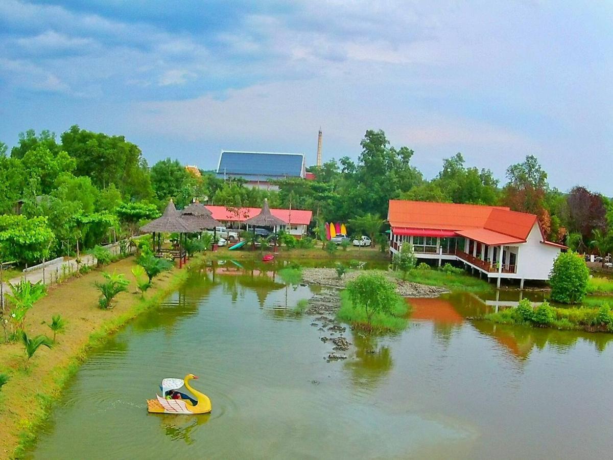Apartamento Saeng Tai Amphawa Samut Songkhram Exterior foto