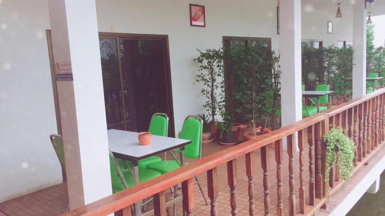 Apartamento Saeng Tai Amphawa Samut Songkhram Exterior foto